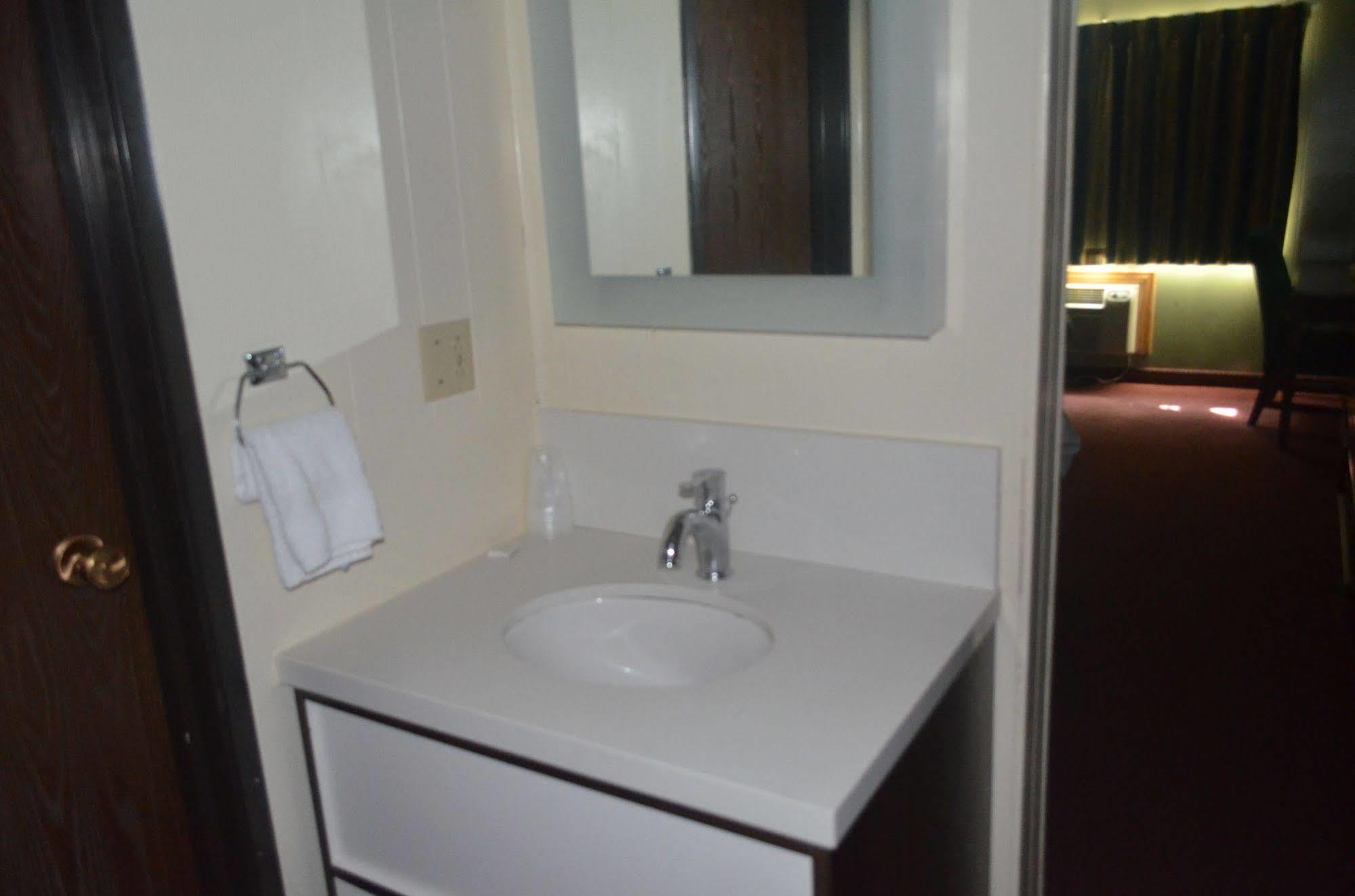 Grand Inn Motel Moorhead Luaran gambar