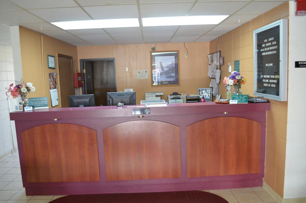 Grand Inn Motel Moorhead Luaran gambar